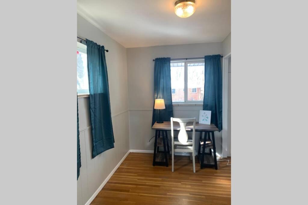 3 King Beds + Bunk Beds On Broadway Villa Littleton Bagian luar foto