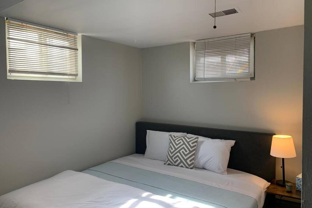 3 King Beds + Bunk Beds On Broadway Villa Littleton Bagian luar foto